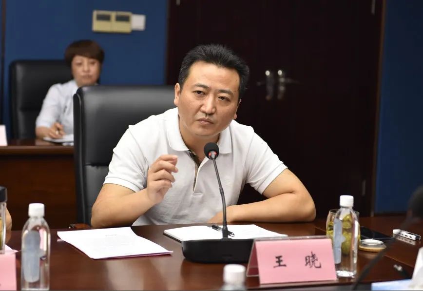 南昌市政公用集團黨委副書記、總經(jīng)理萬義輝一行調(diào)研江西長運