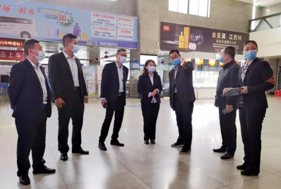 穆孫祥一行督導都市城際公交文明創(chuàng)建工作