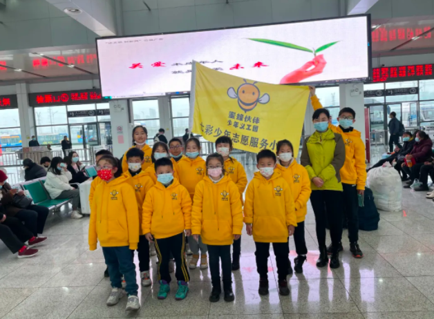 馬鞍山長客 聯合少年義工團開展志愿活動