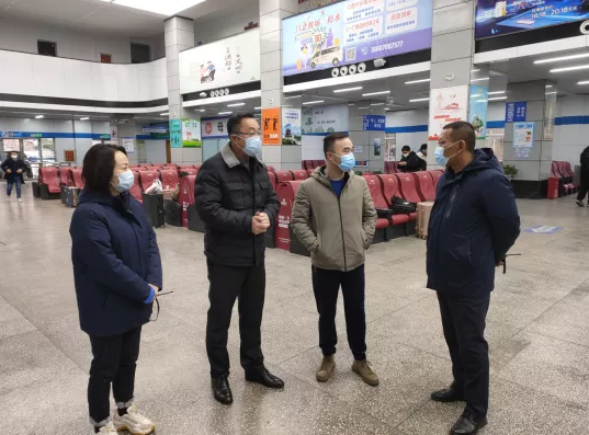 劉磊檢查指導(dǎo)青山客運站、徐坊客運站文明創(chuàng)建等工作