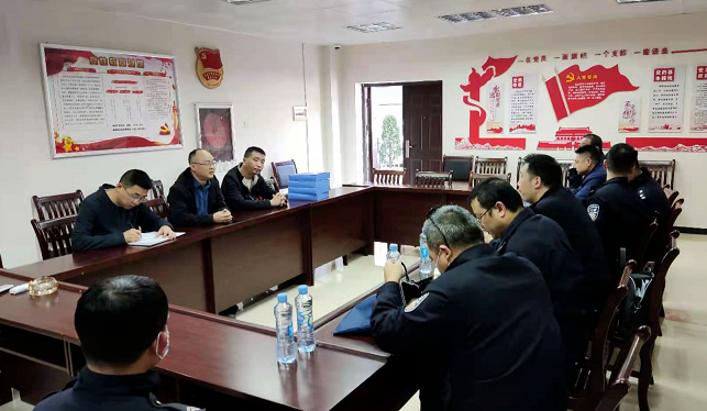 長運(yùn)出租 西湖區(qū)專委會(huì)督導(dǎo)長運(yùn)出租“兩會(huì)”期間安全維穩(wěn)工作