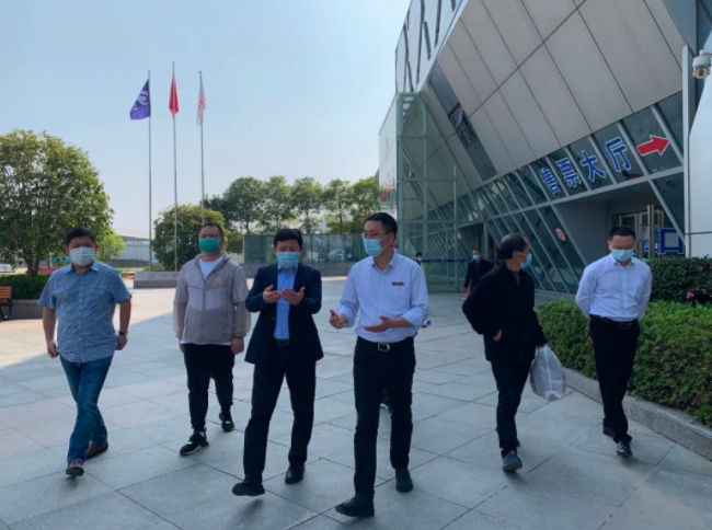 都市城際公交：市道路運輸服務(wù)中心督導南昌長途汽車西站疫情防控工作