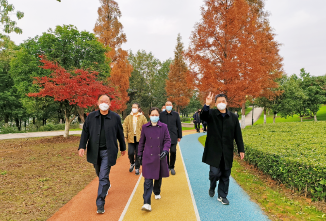 鷹潭長(zhǎng)運(yùn)、鷹潭公交工會(huì)組織開(kāi)展健步走活動(dòng) 肖良芝參加