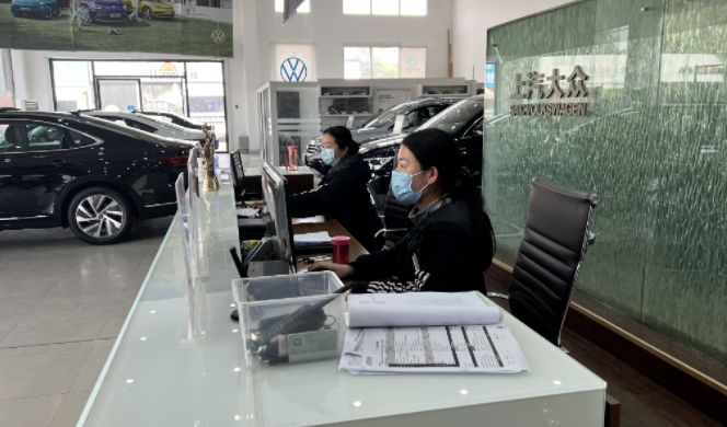 萍鄉(xiāng)長運：輕癥不下“火線”  抗疫、生產(chǎn)兩不誤