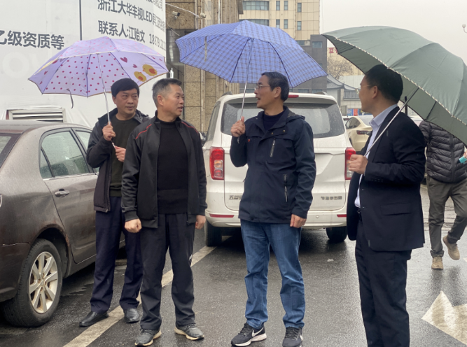 南昌紀(jì)檢派駐組檢查長(zhǎng)運(yùn)物業(yè)、都市城際公交“兩會(huì)”期間安全生產(chǎn)、值班值守工作