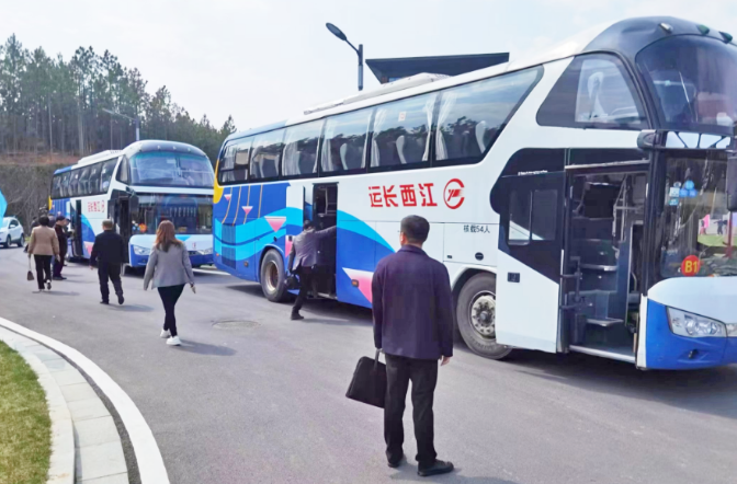 景德鎮(zhèn)長運:圓滿完成浮梁縣人大、政協(xié)會議指定運輸任務(wù)