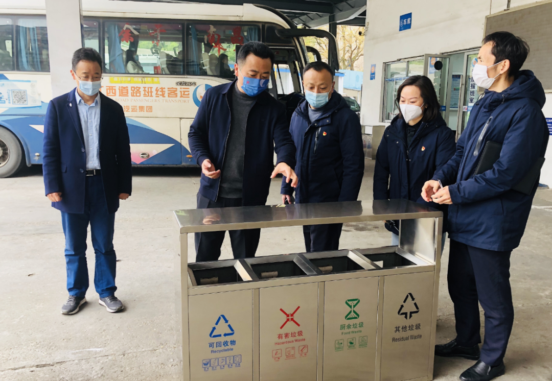 王曉督導(dǎo)青山客運站、徐坊客運站文明創(chuàng)建工作