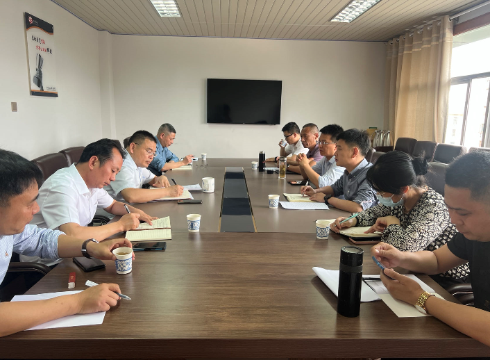 上饒汽運(yùn)：弋陽縣政府前來洽談鎮(zhèn)村化公交改造工作