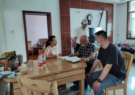 九江長(zhǎng)運(yùn) 開(kāi)展駕駛員家訪活動(dòng)