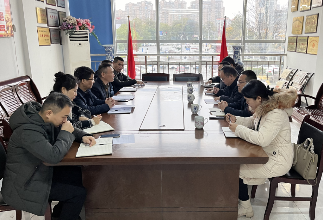 景德鎮(zhèn)長(zhǎng)運(yùn)：召開寒暑假校園直通車座談會(huì)