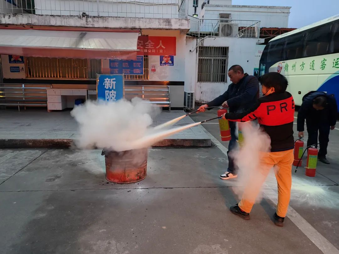 贛州方通：普及消防安全知識(shí) 開展緊急疏散逃生演練