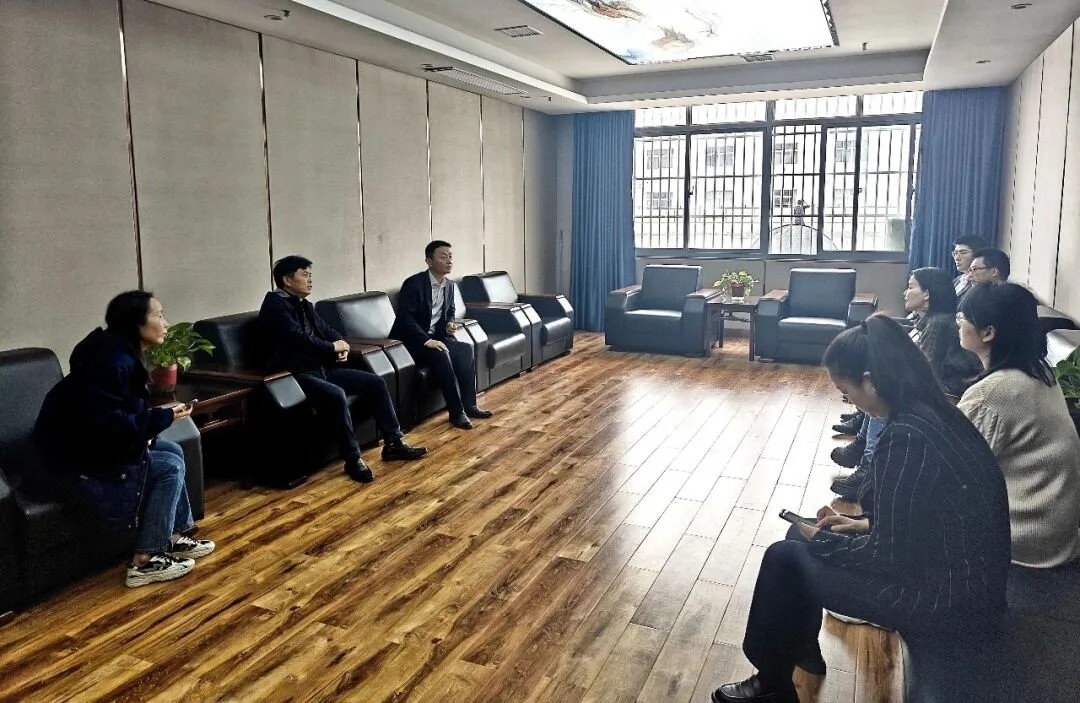 都市城際公交:旅游客運分公司開拓周末校園至永修景區(qū)直通車業(yè)務(wù)