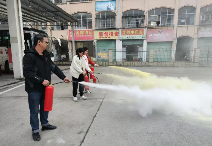 撫州長(zhǎng)運(yùn):“培訓(xùn)+演練”雙管齊下 筑牢消防安全防線