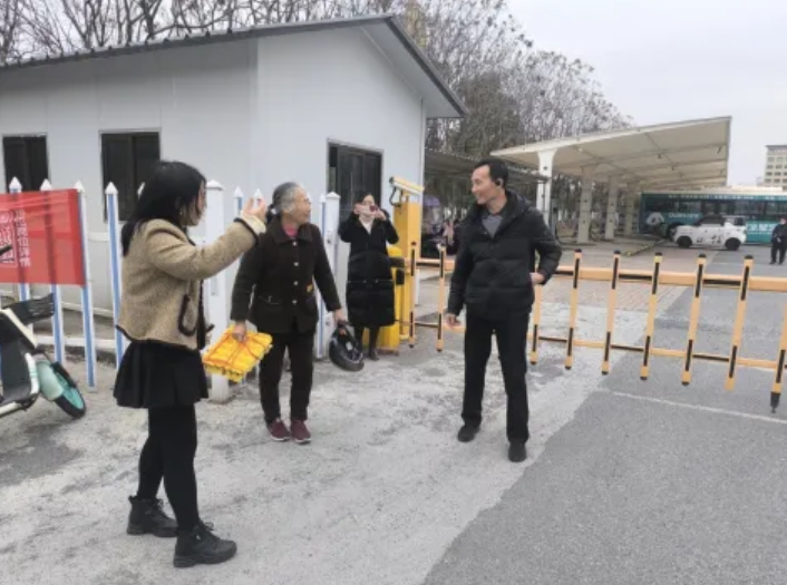 新余長運：細微之處顯溫情