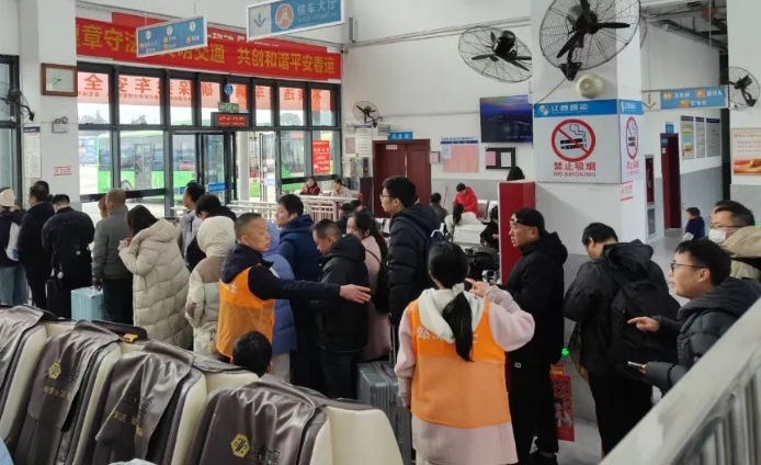 撫州長(zhǎng)運(yùn)：應(yīng)對(duì)返程高峰 多措并舉保障旅客出行