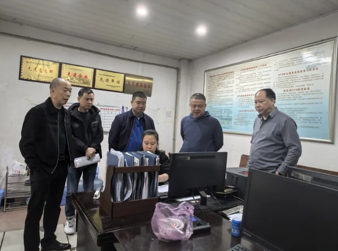 萍鄉(xiāng)長(zhǎng)運(yùn)：開(kāi)展“清明”期間安全生產(chǎn)督導(dǎo)工作