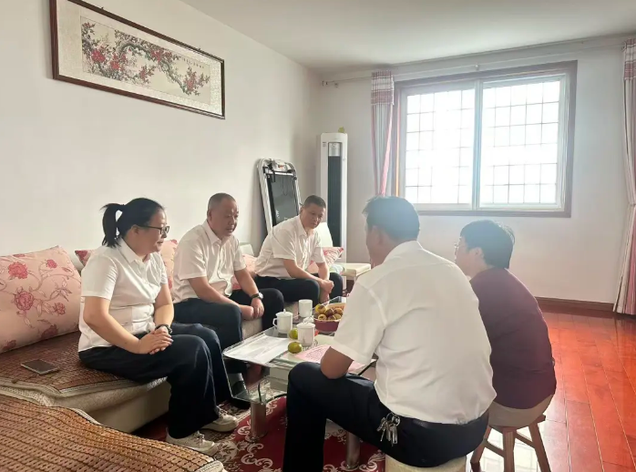 黃山長運(yùn):開展廉潔家訪 筑牢家庭廉潔防線