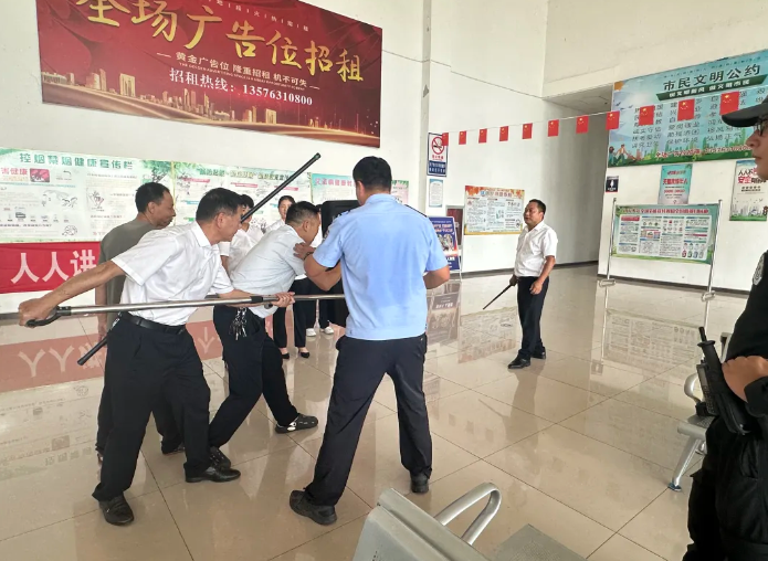 上饒汽運 開展“警械識別與反恐防暴”專項培訓(xùn)